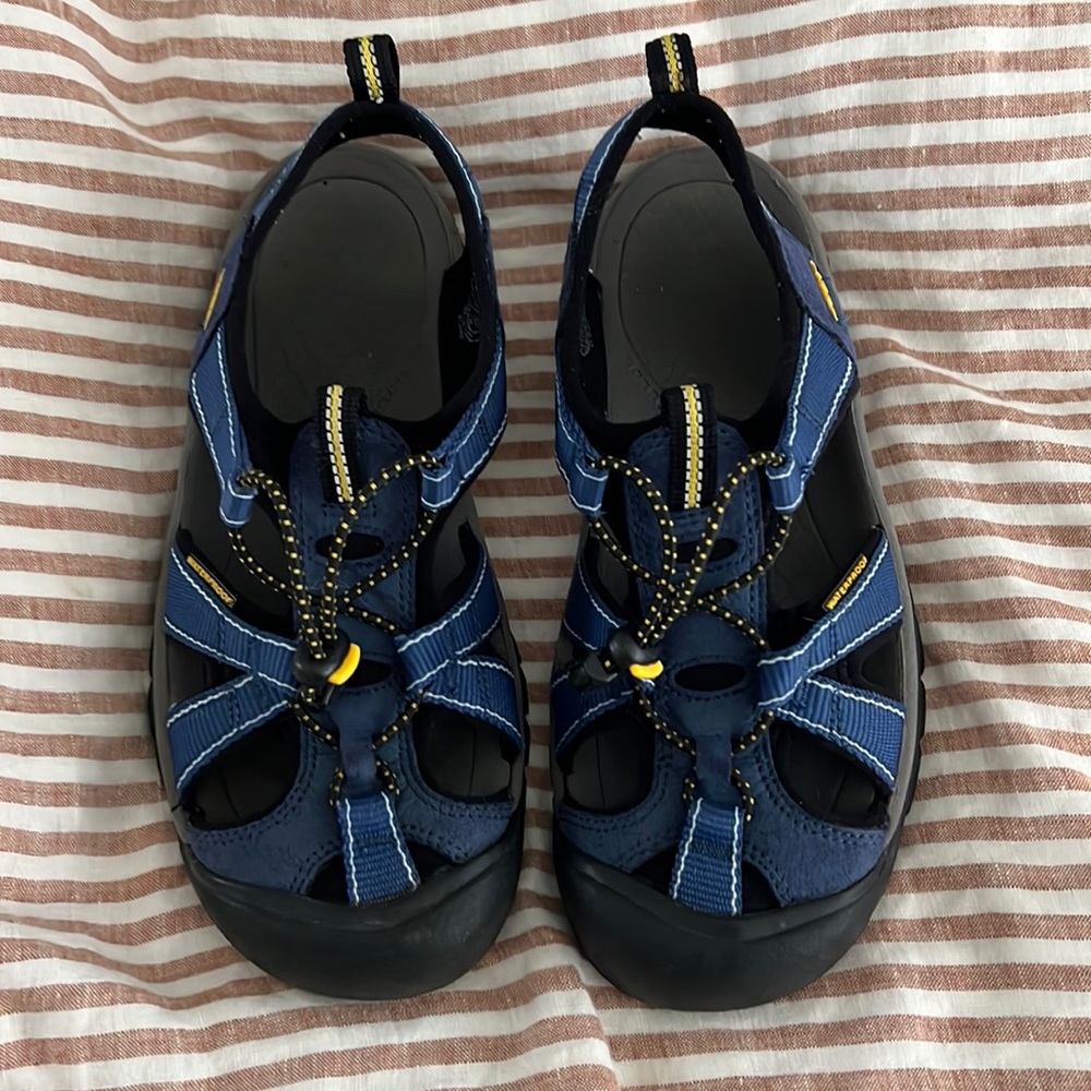 KEEN Newport Blue/Yellow Nylon Waterproof Sports Sandals sz 7